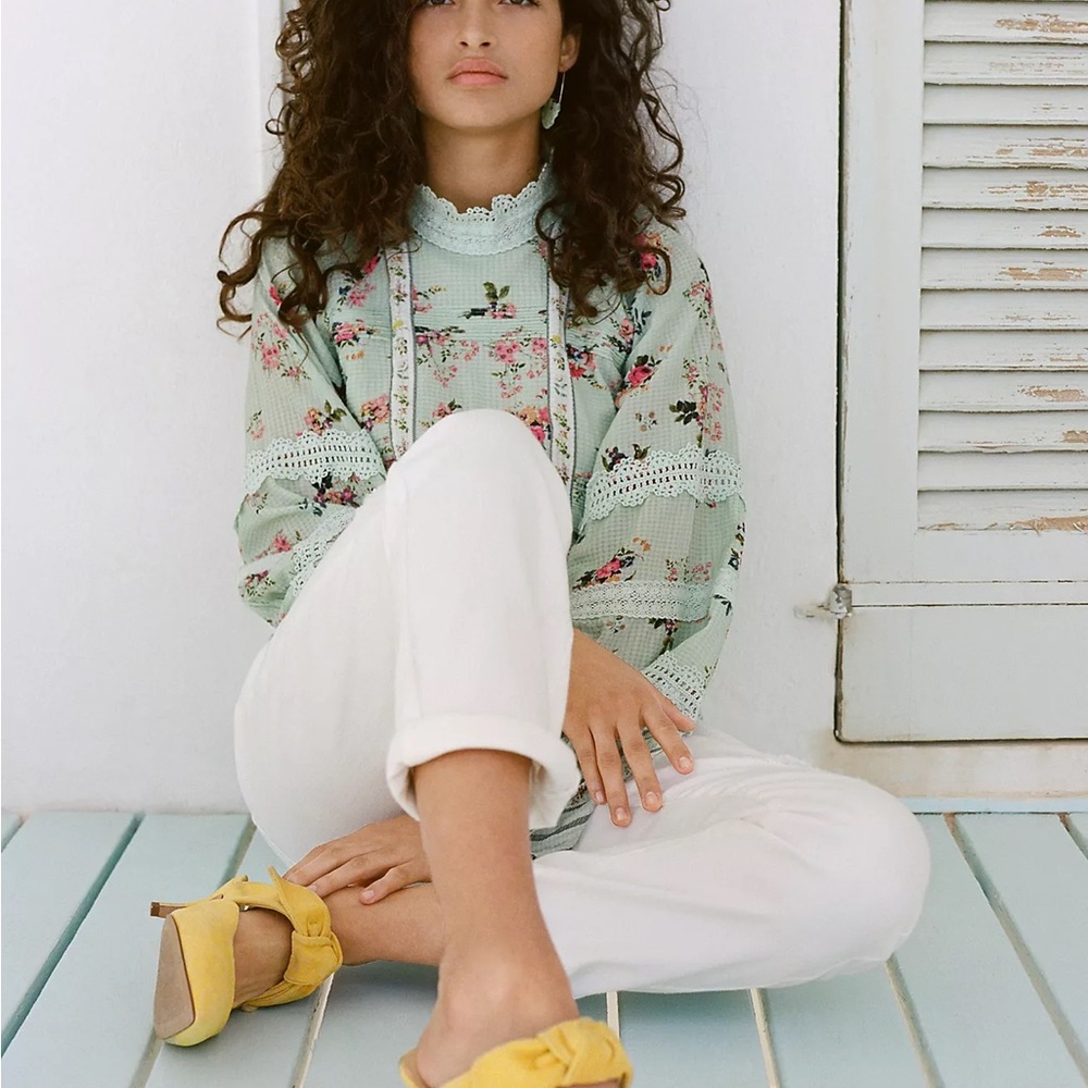Hemant & Nandita Amour floral lace blouse - Picture 3 of 3